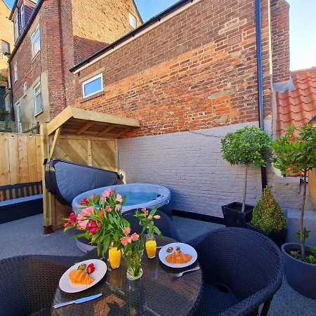 Tatil Evi Bensons Gem - Cyanacottages Whitby