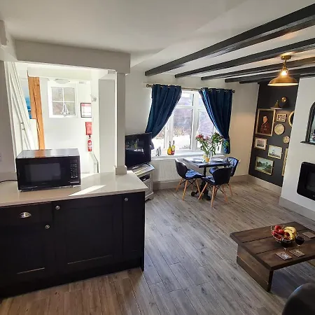 Nyaraló Bensons Gem - Cyanacottages Whitby