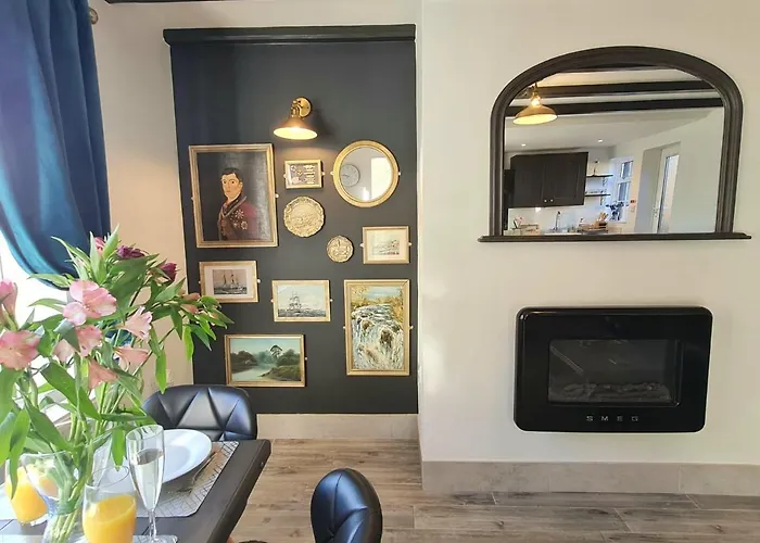 Bensons Gem - Cyanacottages Whitby