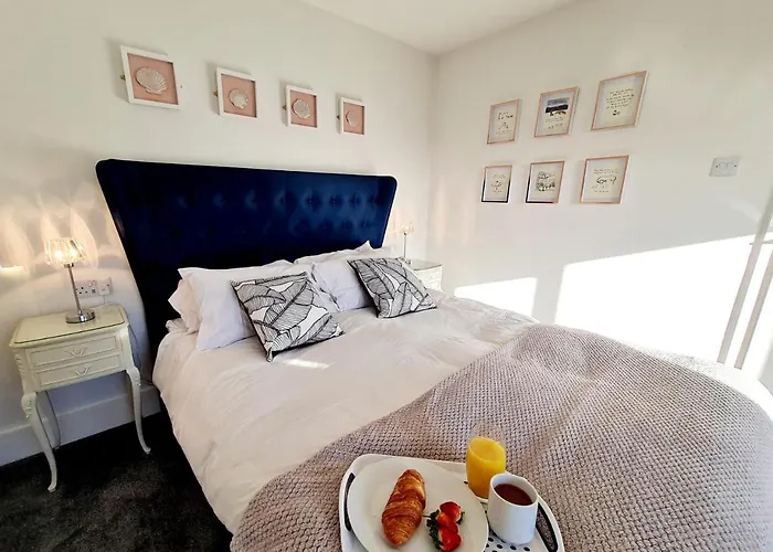 Holiday home Bensons Gem - Cyanacottages *